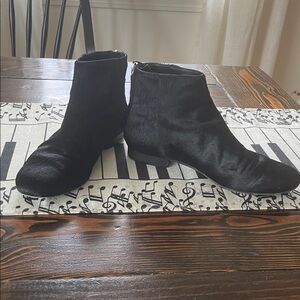 Theory Black Piny Hair Back Zipper Ankle Boots